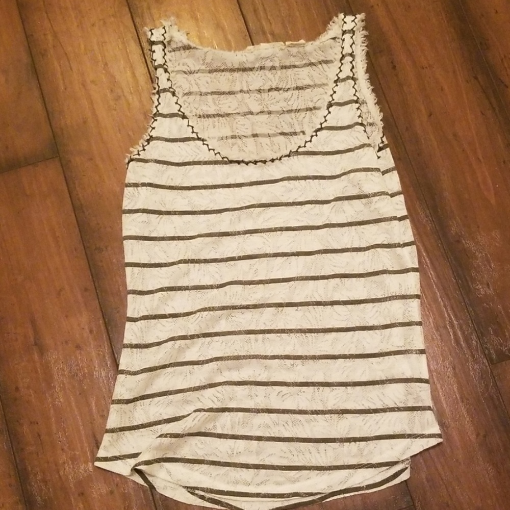 Miss me tank size small